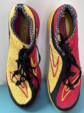 Brooks Green Silence Running Cross Training Shoes Men's Size 9